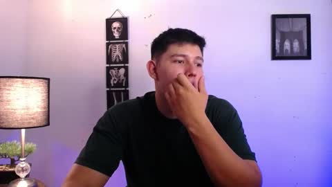 james_cr online show from November 2025 01:48:02 AM