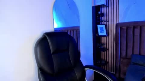 Snapshot of james_cr chatting on May 2026 12:33:02 PM james_cr online show from May 2026 12:33:02 PM