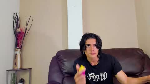 james_morrisonm online show from November 2025 12:10:02 AM