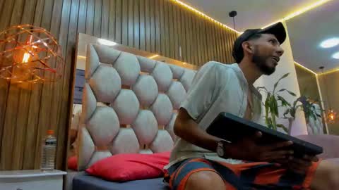 Snapshot of james_walsh chatting on January 2026 08:29:01 PM James Walsh online show from January 2026 08:29:01 PM