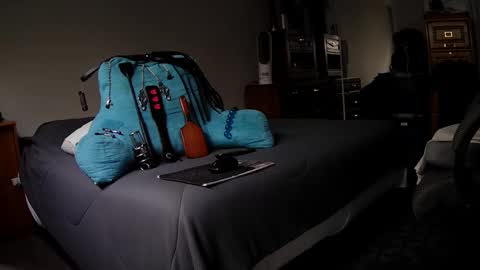 James Bondage online show from October 2025 04:02:02 PM