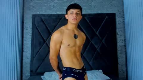 Snapshot of jamesgolden_ chatting on March 2025 12:27:02 PM jamesgolden_ online show from March 2025 12:27:02 PM