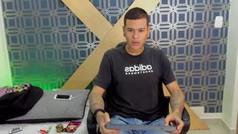 Snapshot of jamesinked_ chatting on January 2025 02:14:01 PM Jamesinked online show from January 2025 02:14:01 PM