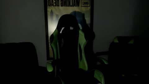 Snapshot of jamesinked_ chatting on February 2025 10:09:02 PM Jamesinked online show from February 2025 10:09:02 PM