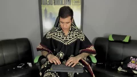 Snapshot of jamesinked_ chatting on March 2025 06:05:02 PM Jamesinked online show from March 2025 06:05:02 PM