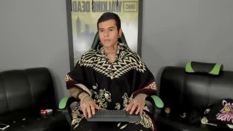 Snapshot of jamesinked_ chatting on March 2025 09:08:02 PM Jamesinked online show from March 2025 09:08:02 PM