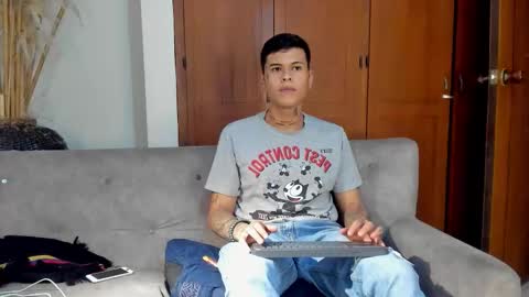 Snapshot of jamesinked_ chatting on October 2025 02:47:02 AM Jamesinked online show from October 2025 02:47:02 AM