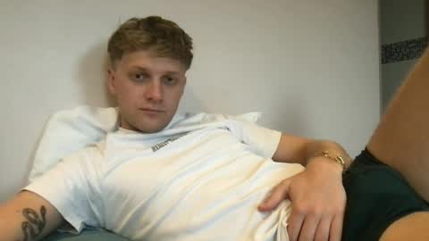 Snapshot of jamesxdavis chatting on June 2026 07:01:02 PM jamesxdavis online show from June 2026 07:01:02 PM