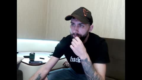 Robbie online show from February 2025 06:41:01 AM