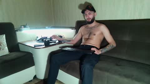 Robbie online show from February 2025 08:31:02 AM