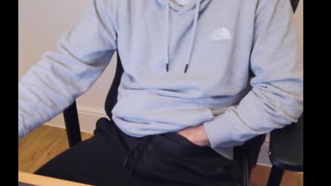 Snapshot of jammyedge chatting on March 2025 08:31:02 PM Jammy online show from March 2025 08:31:02 PM