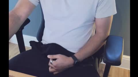 Snapshot of jammyedge chatting on October 2025 10:33:02 AM Jammy online show from October 2025 10:33:02 AM