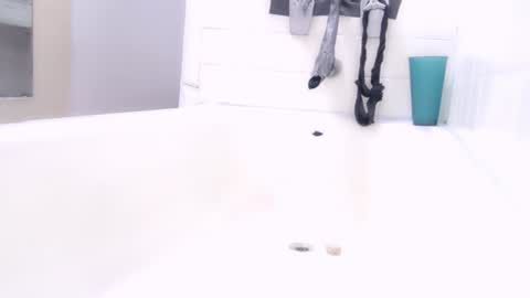 Bootyshows online show from July 2026 04:55:01 PM
