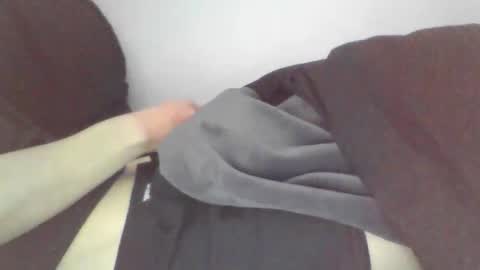 jan2003s online show from April 2026 02:15:01 PM