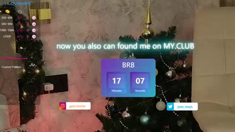 Snapshot of jane_meys chatting on December 2024 11:18:01 AM your kitty JANE roawww online show from December 2024 11:18:01 AM