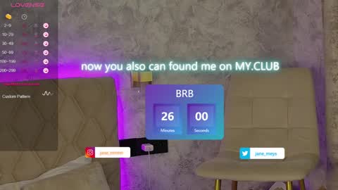 Snapshot of jane_meys chatting on January 2025 08:05:01 AM your kitty JANE roawww online show from January 2025 08:05:01 AM