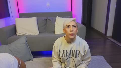 Snapshot of janehart_ chatting on December 2024 04:09:01 AM Jane online show from December 2024 04:09:01 AM