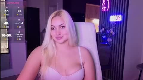 Jane online show from December 2025 03:54:01 PM