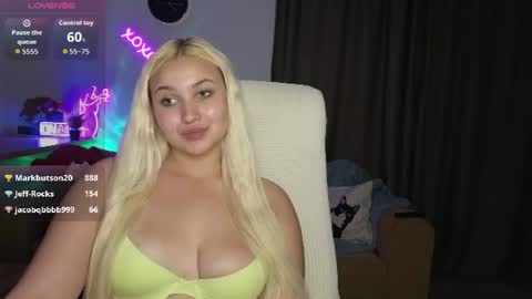 Snapshot of janemiss chatting on June 2026 09:14:02 PM Jane online show from June 2026 09:14:02 PM
