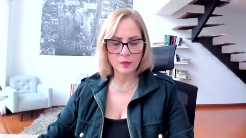 JANE TURNER MILF online show from March 2025 01:14:02 PM