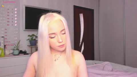 Snapshot of janice_sweet chatting on May 2026 04:52:02 AM Janice online show from May 2026 04:52:02 AM