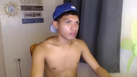 janlloyd04 online show from October 2025 07:53:01 PM