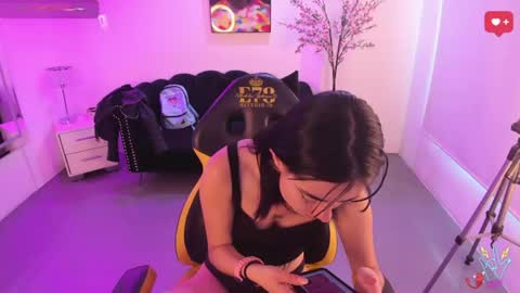 Snapshot of janne_foox chatting on July 2026 07:42:02 PM online show from July 2026 07:42:02 PM