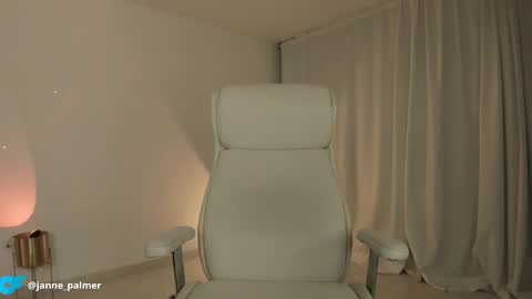 Snapshot of janne_palmer_ chatting on October 2025 06:27:02 PM janne_palmer_ online show from October 2025 06:27:02 PM