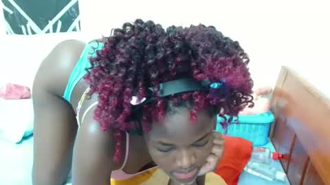 Jannie online show from March 2026 07:07:02 PM