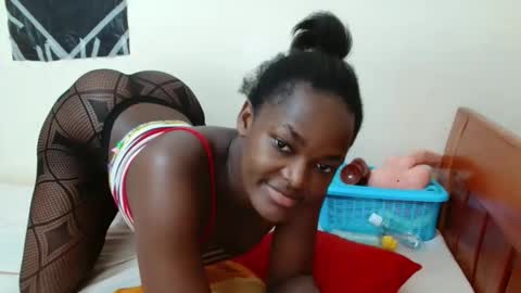 Snapshot of jannie_e chatting on May 2026 10:31:01 AM Jannie online show from May 2026 10:31:01 AM