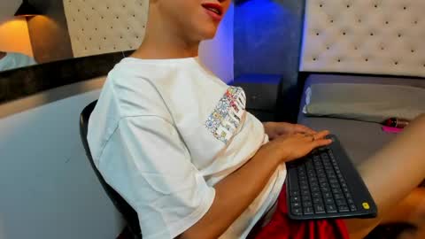 Jara online show from May 2026 08:27:02 PM