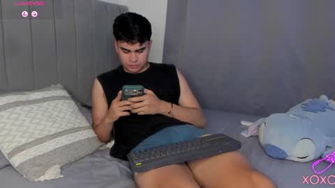 Snapshot of jarethh_ chatting on July 2026 01:49:01 AM JARETHH online show from July 2026 01:49:01 AM