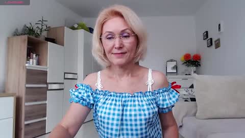 Jasmin room for people 40 online show from October 2025 10:07:01 AM