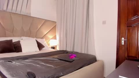 jasmin_melons online show from February 2026 03:26:01 AM