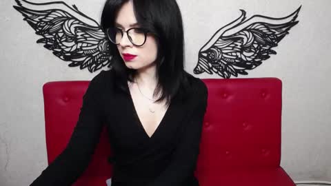 JasmineKouch online show from February 2025 06:22:02 PM