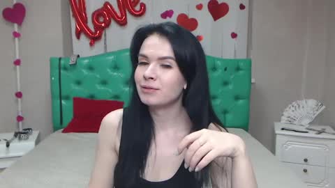 Snapshot of jasminekouch chatting on April 2026 05:37:01 PM JasmineKouch online show from April 2026 05:37:01 PM