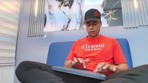 Snapshot of jason_tomas chatting on February 2026 07:42:02 PM Jason online show from February 2026 07:42:02 PM