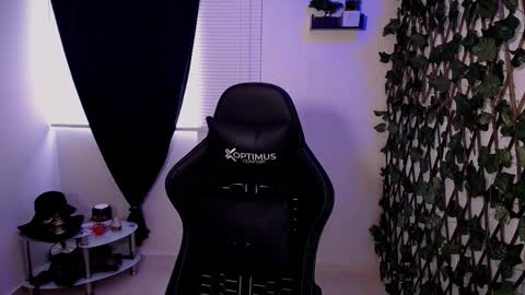 JKing  online show from February 2026 01:10:01 PM