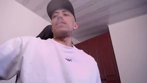 JKing  online show from April 2026 04:13:01 PM