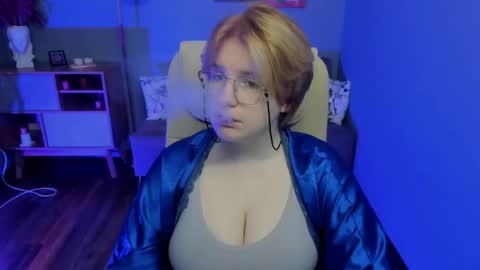 Katerina online show from November 2025 08:21:02 PM