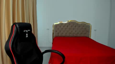  Javi  online show from July 2026 10:18:02 AM