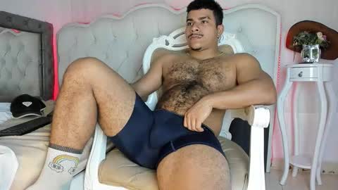 Javier Herrera online show from December 2025 07:53:02 PM