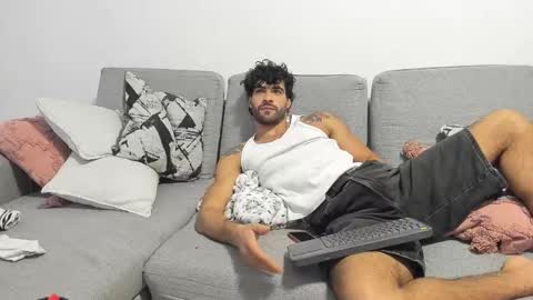 Javier  online show from March 2026 12:03:01 AM