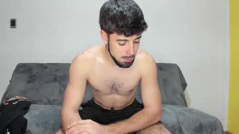 Snapshot of javierandaniel chatting on April 2026 08:39:01 PM Javier online show from April 2026 08:39:01 PM