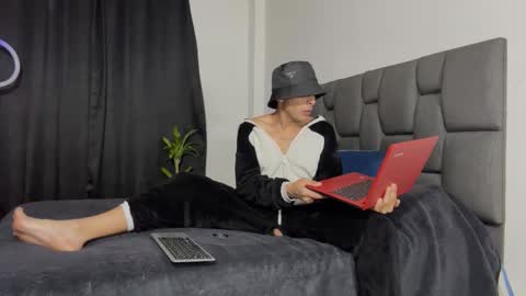 Snapshot of javiercarrera222 chatting on January 2026 06:39:02 AM Javier online show from January 2026 06:39:02 AM