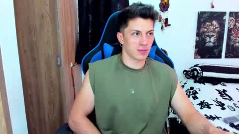 Javier online show from February 2025 06:33:01 PM