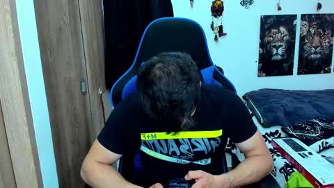 Javier online show from February 2025 09:25:02 PM