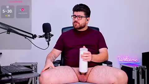 Jax Luna online show from January 2025 06:38:02 PM