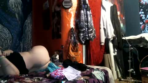 Snapshot of jax_skyfallin chatting on February 2025 10:42:02 AM jaxxx666 online show from February 2025 10:42:02 AM