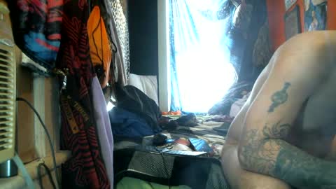 Snapshot of jax_skyfallin chatting on February 2025 04:09:02 PM jaxxx666 online show from February 2025 04:09:02 PM